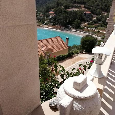 Appartementhaus Elena Jelsa  Εξωτερικό φωτογραφία