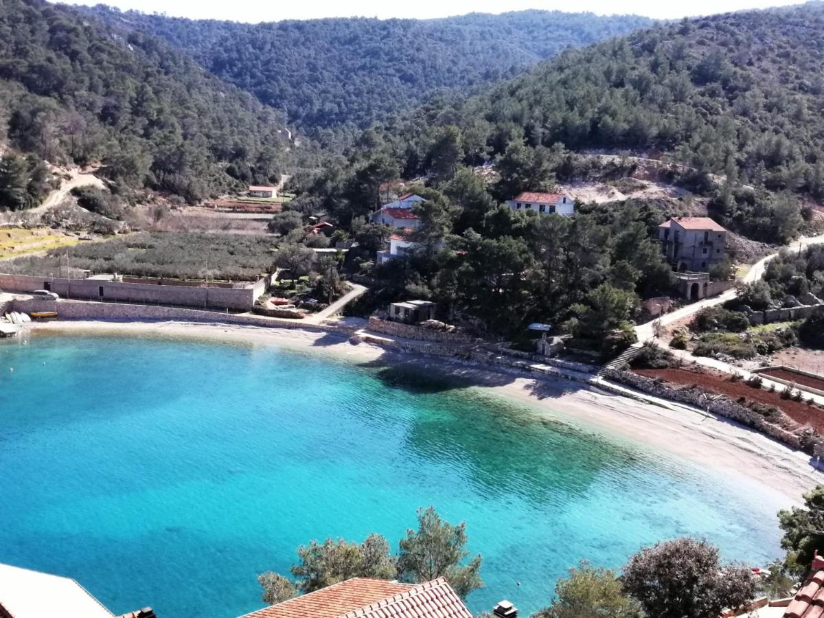 Appartementhaus Elena Jelsa  Εξωτερικό φωτογραφία