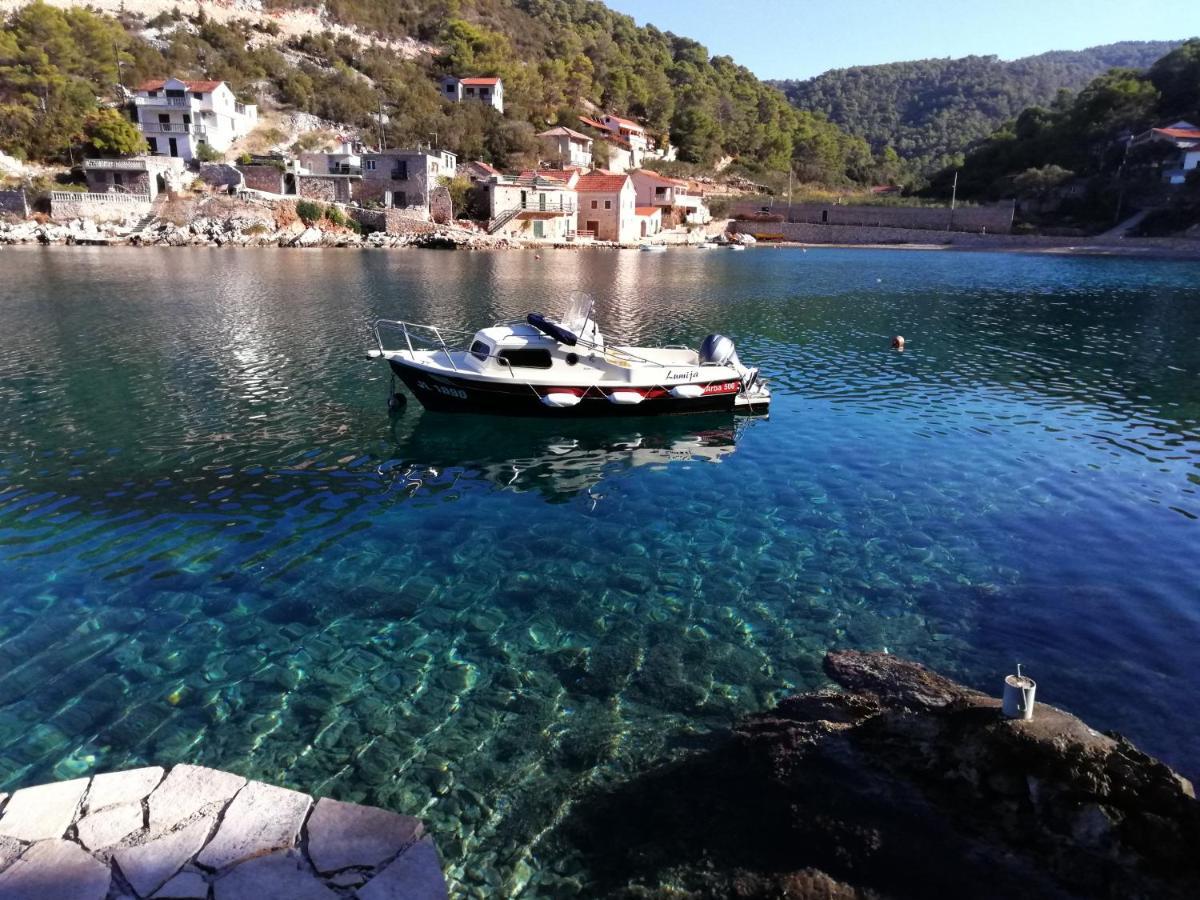 Appartementhaus Elena Jelsa  Εξωτερικό φωτογραφία