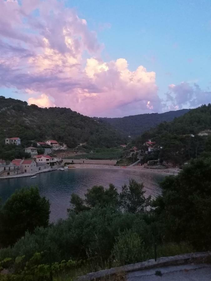 Appartementhaus Elena Jelsa  Εξωτερικό φωτογραφία