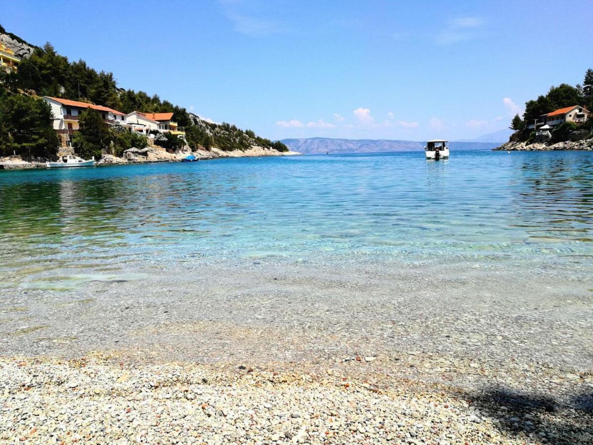 Appartementhaus Elena Jelsa  Εξωτερικό φωτογραφία